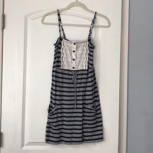 Women’s Juicy Couture striped dress xs